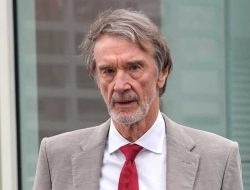 Stadion Baru MU Terancam!