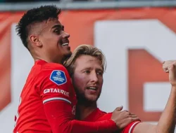 Ultimatum FC Twente: Hilgers atau Bangku Cadangan